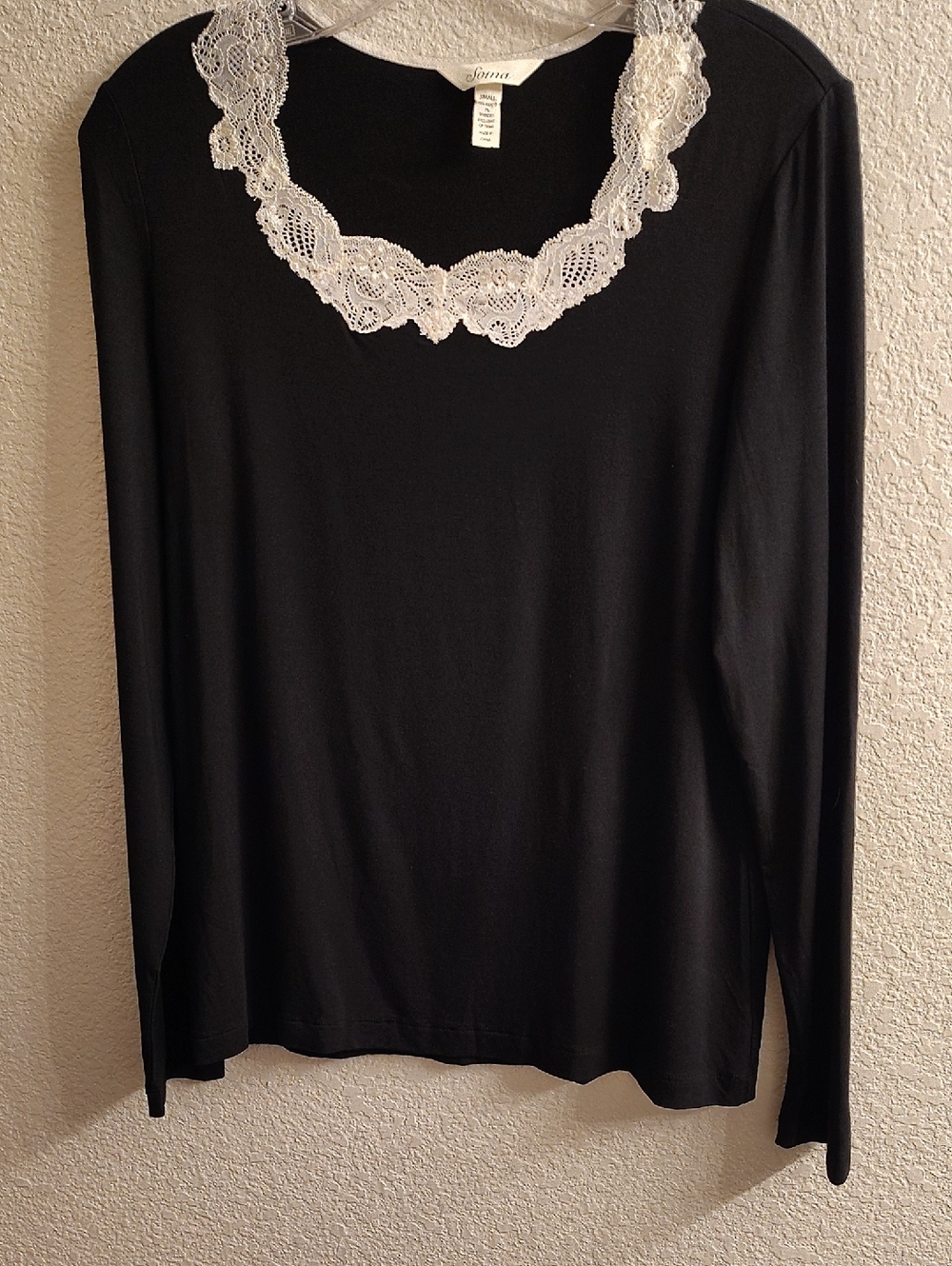 Sonoma Black Long Sleeve Top with White Lace Neckline B26 X P
